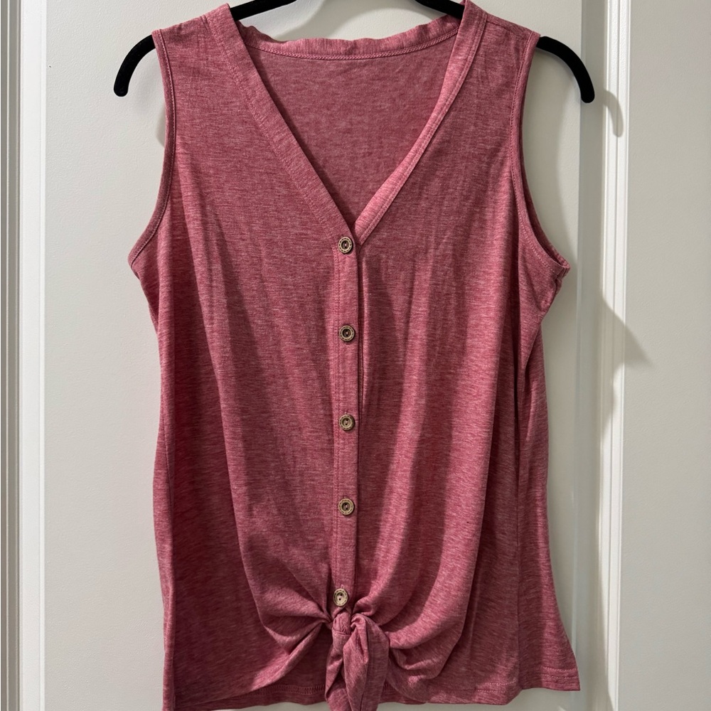 Casual Sleeveless Rose Button-Front Top